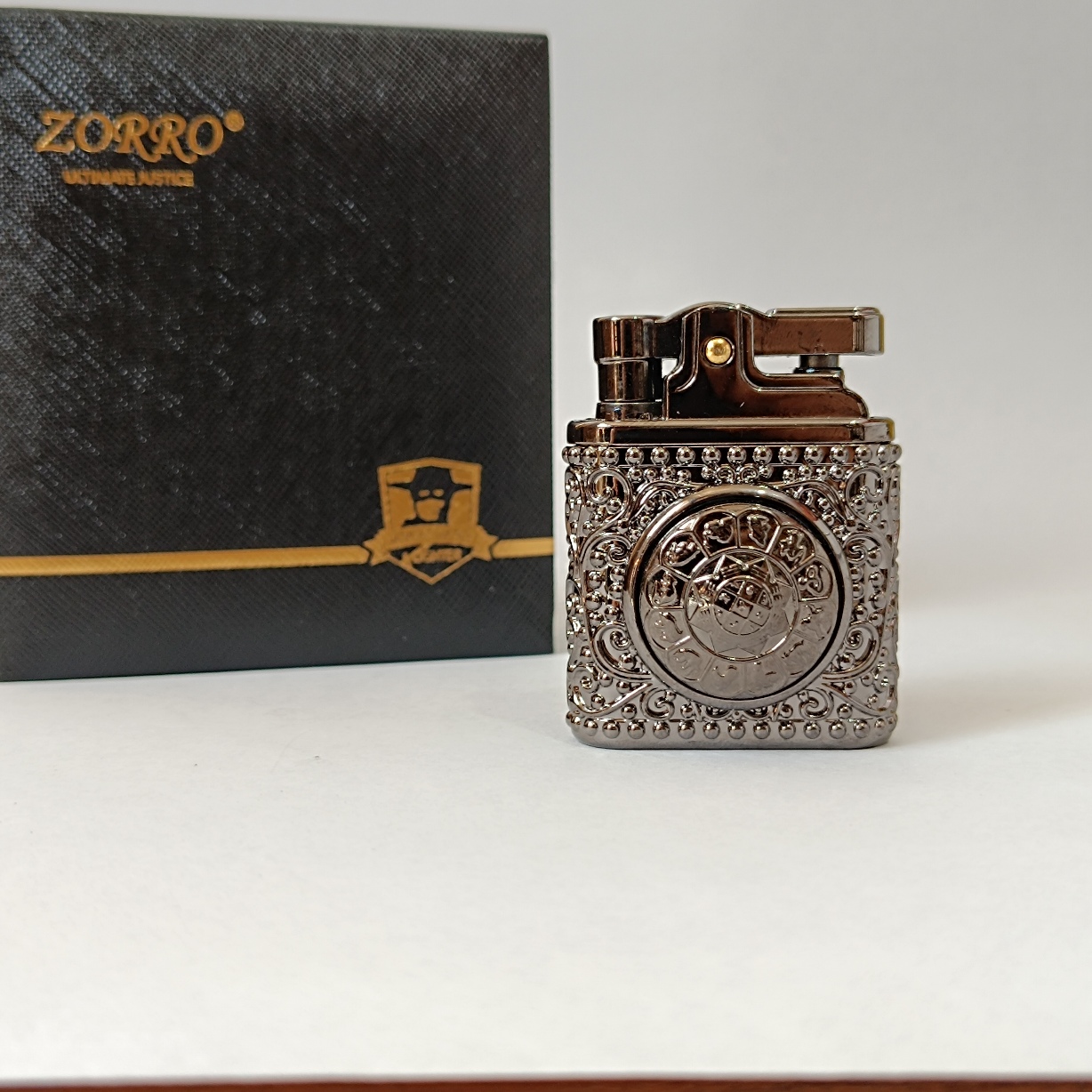 فندک اورجینال برند زورو اسپینر دار مشکی ZORRO